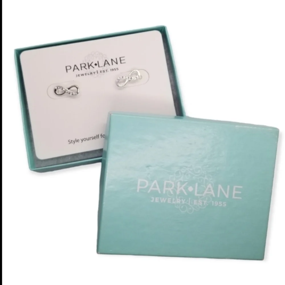 PARK LANE NIB SILVERTONED & CRYSTAL INFINITY DESIGN EARRINGS